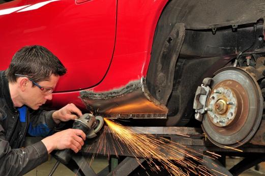 Garagiste réparation carrosserie Martigues